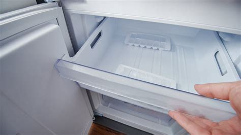 What to do if your Samsung Fridge Freezer is leaking。